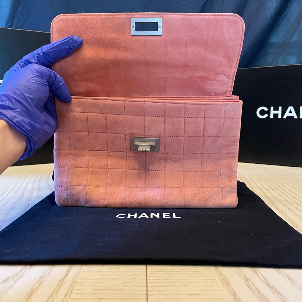 Authentic Chanel Handbag - Picture 6 of 10